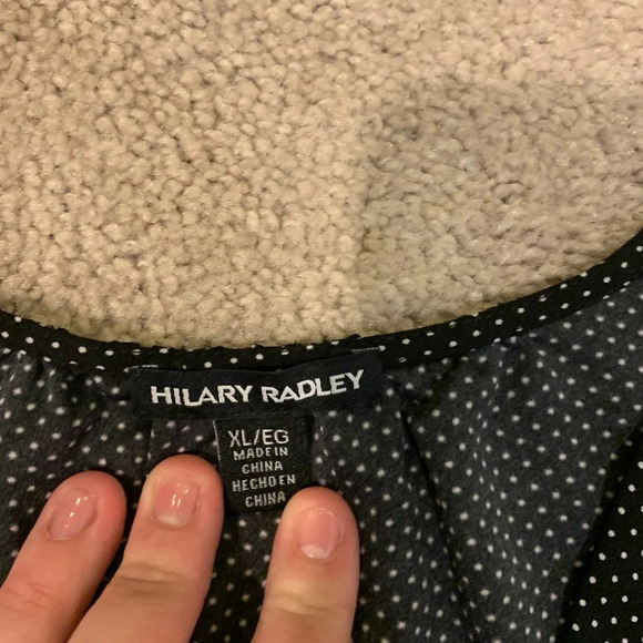 Hilary Radley V Neck Blouse - Picture 4 of 5